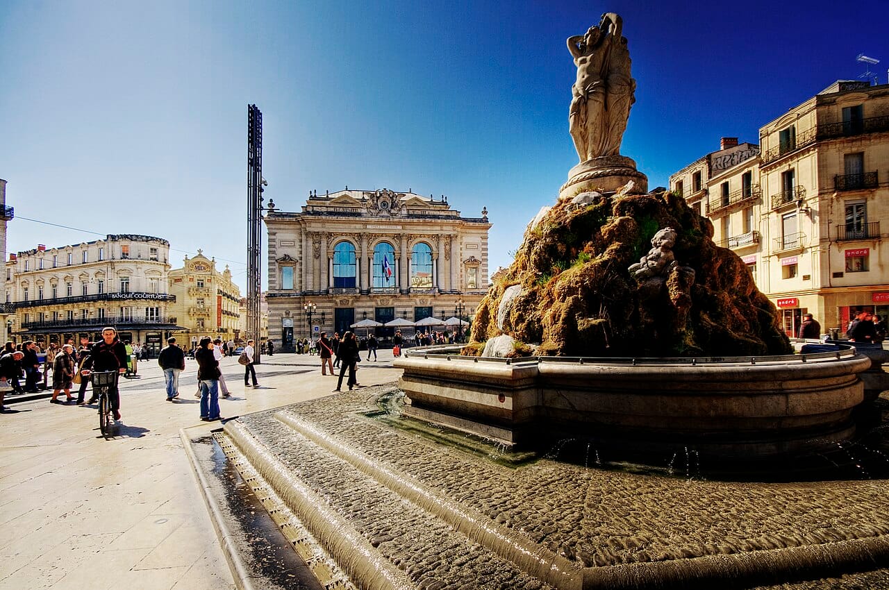 Montpellier — Place de la Comédie et opéra