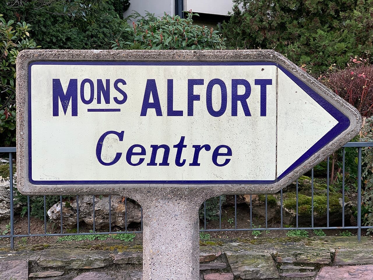 Maisons-Alfort — Centre commercial rue Pierre-Semard, Val-de-Marne